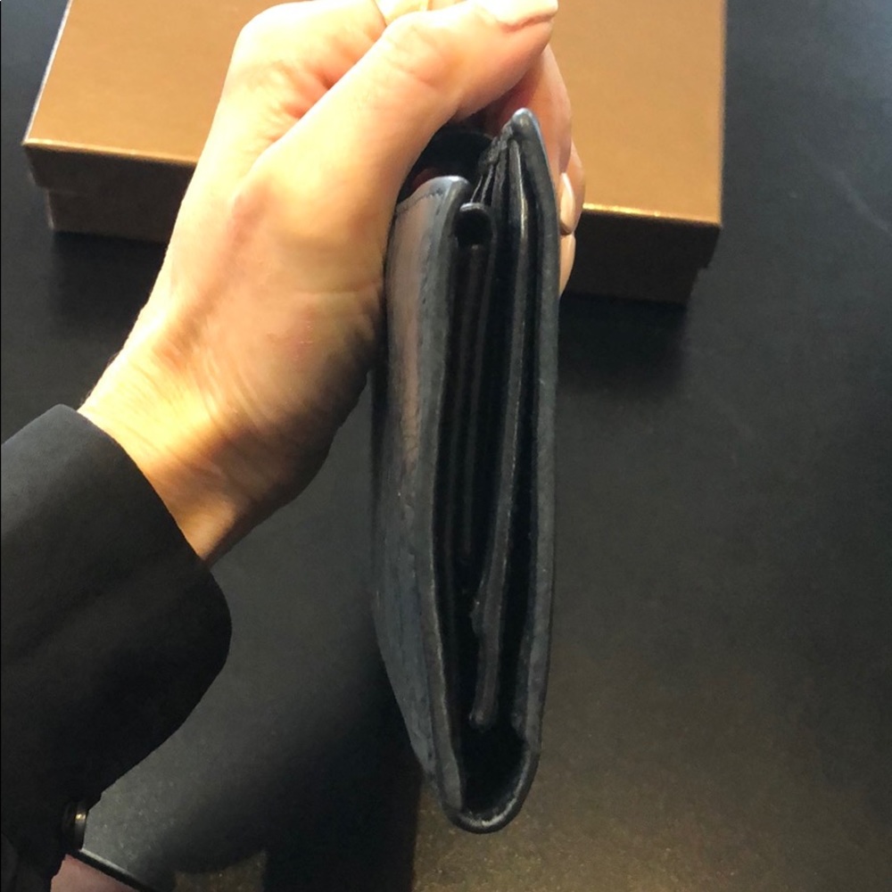 Preowned Gucci wallet - Picture 4 of 8